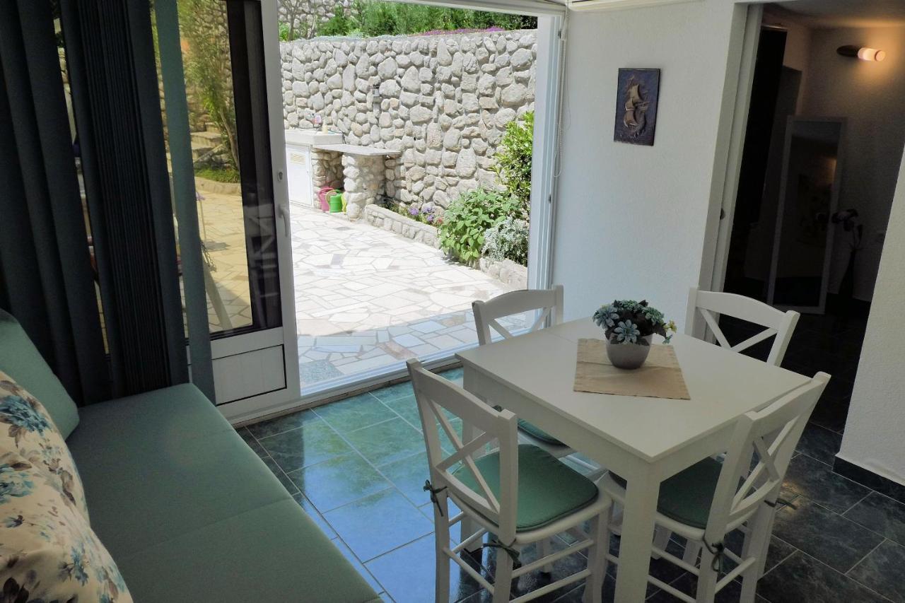 Apartment Zelena Oaza Lovran Exterior foto